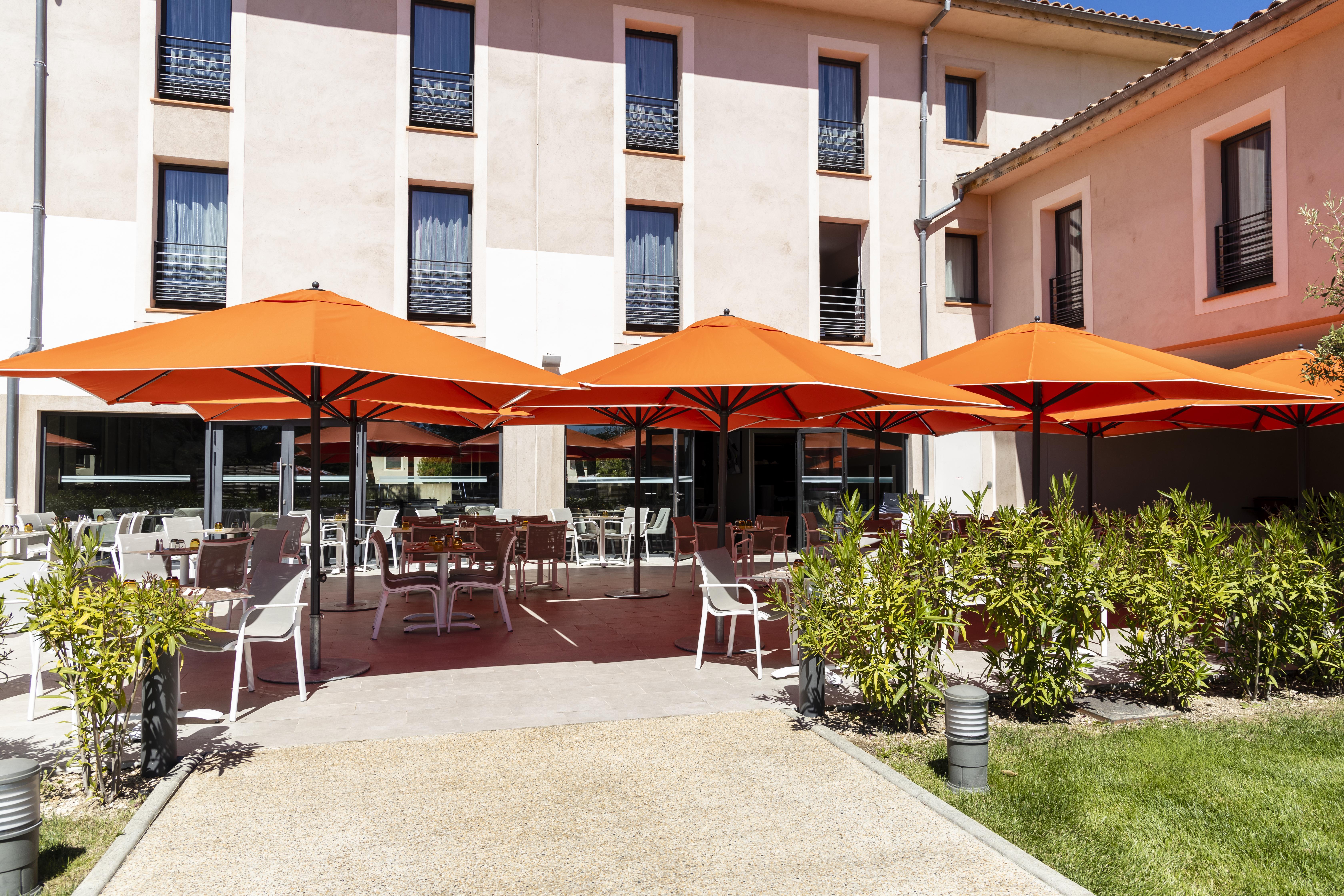 Grand Prix & Restaurant Hotel Le Castellet (Var)