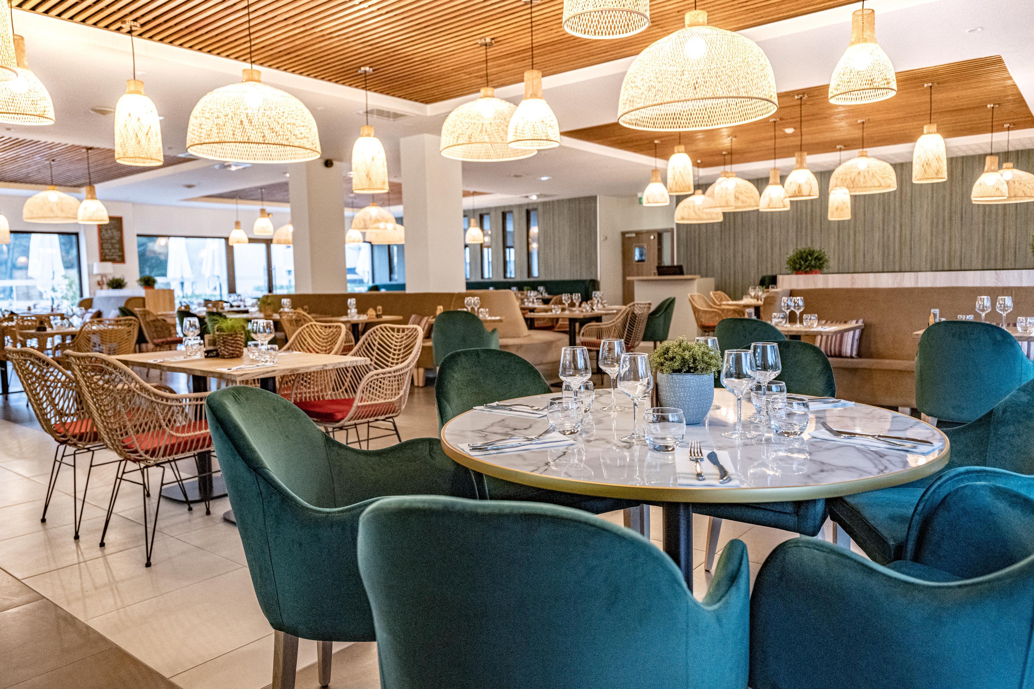 Grand Prix & Restaurant Hotel Le Castellet (Var)